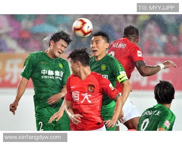 2017年恒大与国安精彩对决集锦回顾赛场激情瞬间尽在其中 2017年恒大与国安精彩对决集锦回顾赛场激情瞬间尽在其中