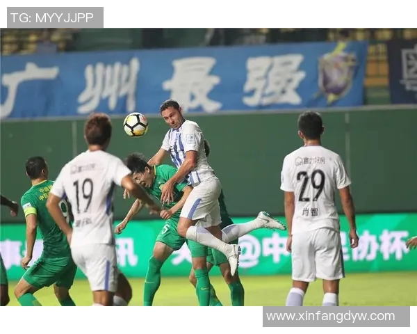 2019年国安与富力激战回顾球迷热情与精彩瞬间齐聚一堂 2019年国安与富力激战回顾球迷热情与精彩瞬间齐聚一堂