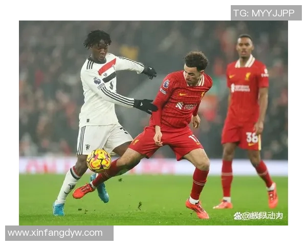 巴黎圣日耳曼与利物浦激战正酣比分揭晓引发球迷热议