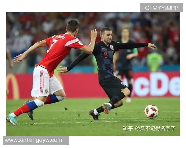 波兰与捷克足球对决精彩回顾及赛后分析 波兰与捷克足球对决精彩回顾及赛后分析