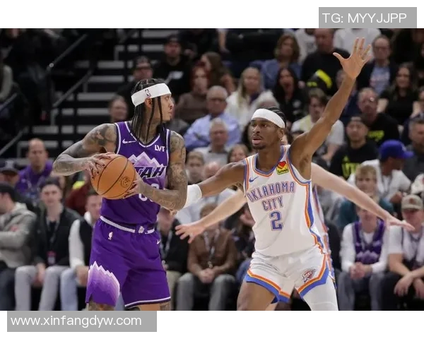 爵士队与雷霆队激战四月十六日期待精彩对决与球星表现 爵士队与雷霆队激战四月十六日期待精彩对决与球星表现